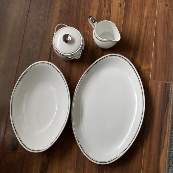 4 pc Barones by Royal Song - Picture 1 of 8